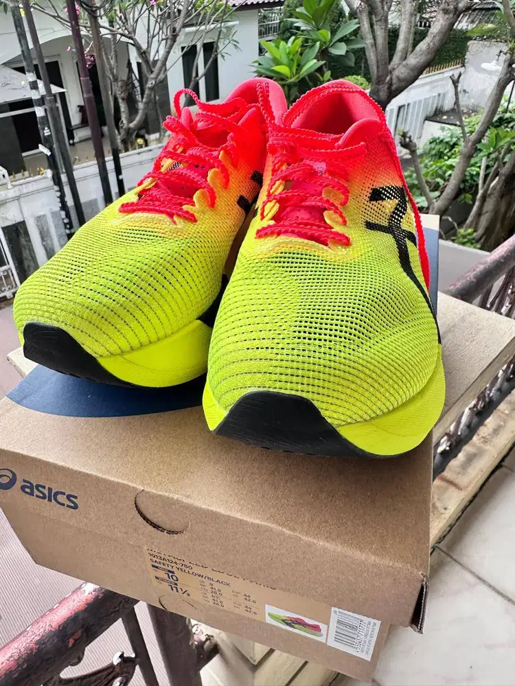 JUAL CEPAT: ASICS Metaspeed Edge Paris, 44