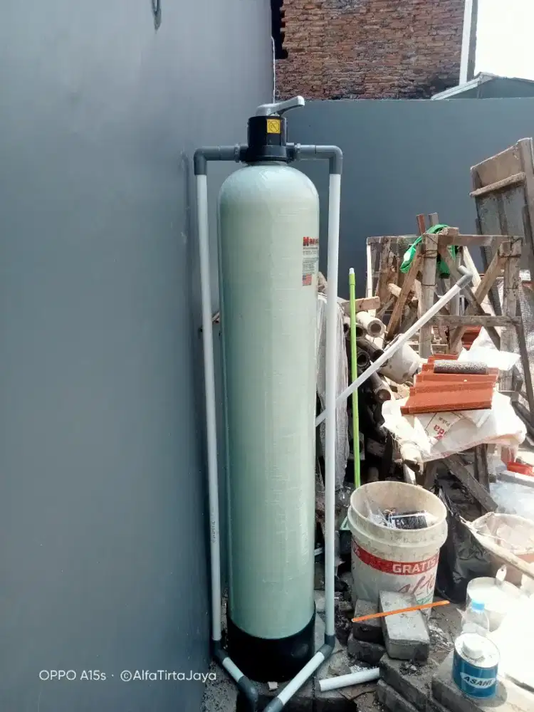 Pemasangan filter air dan instalasi pipa air dan tower air