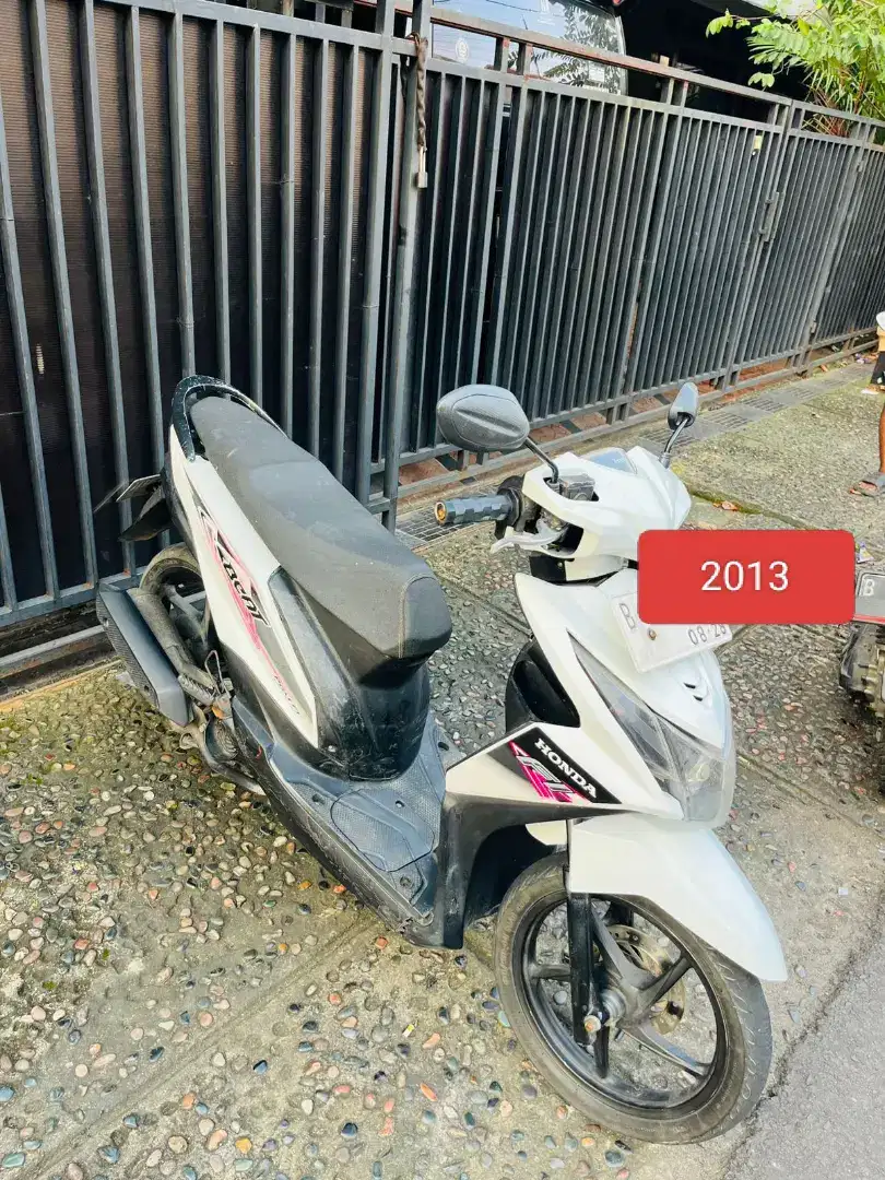 beat fi ss lengkap BPKB STNK faktur ready