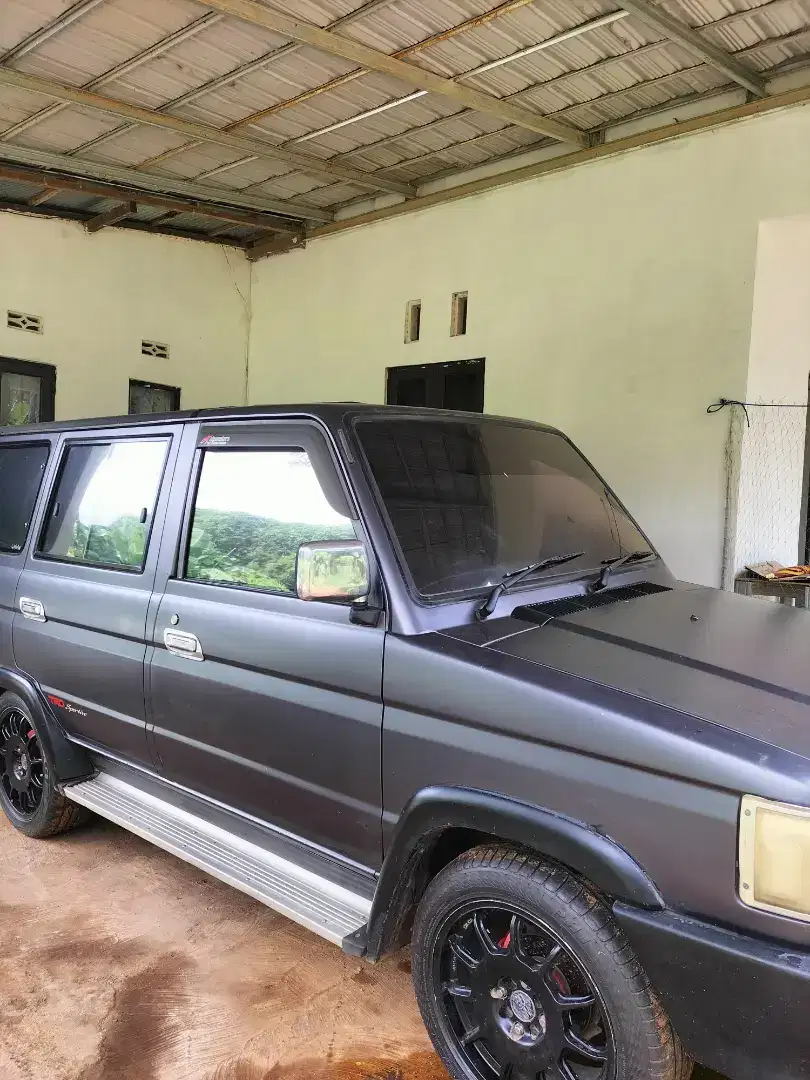 Kijang 1993 ganteng