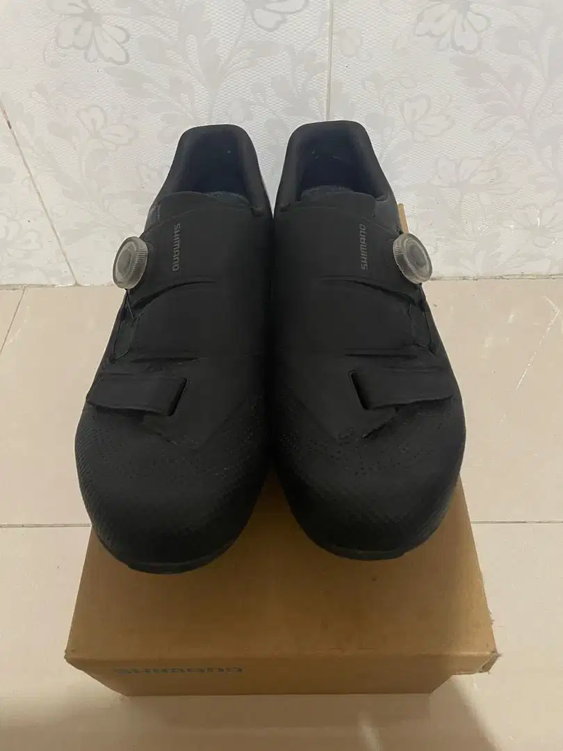 Sepatu shimano rc5