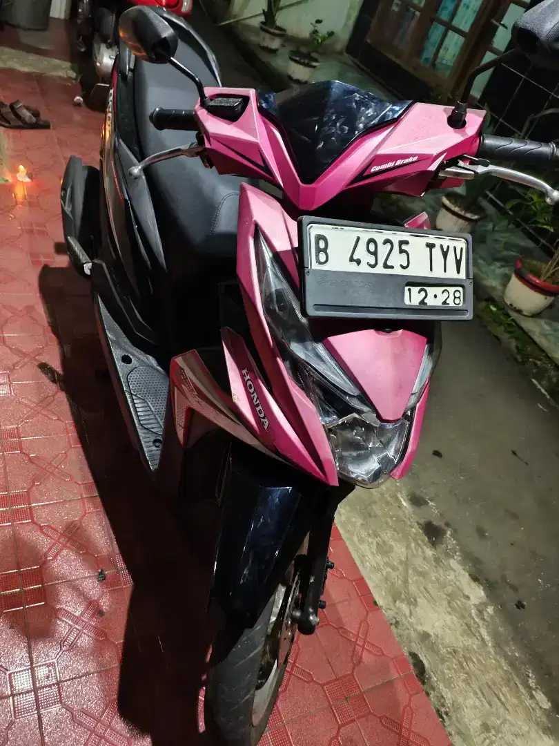 Beat eco 2018 pink hitam
