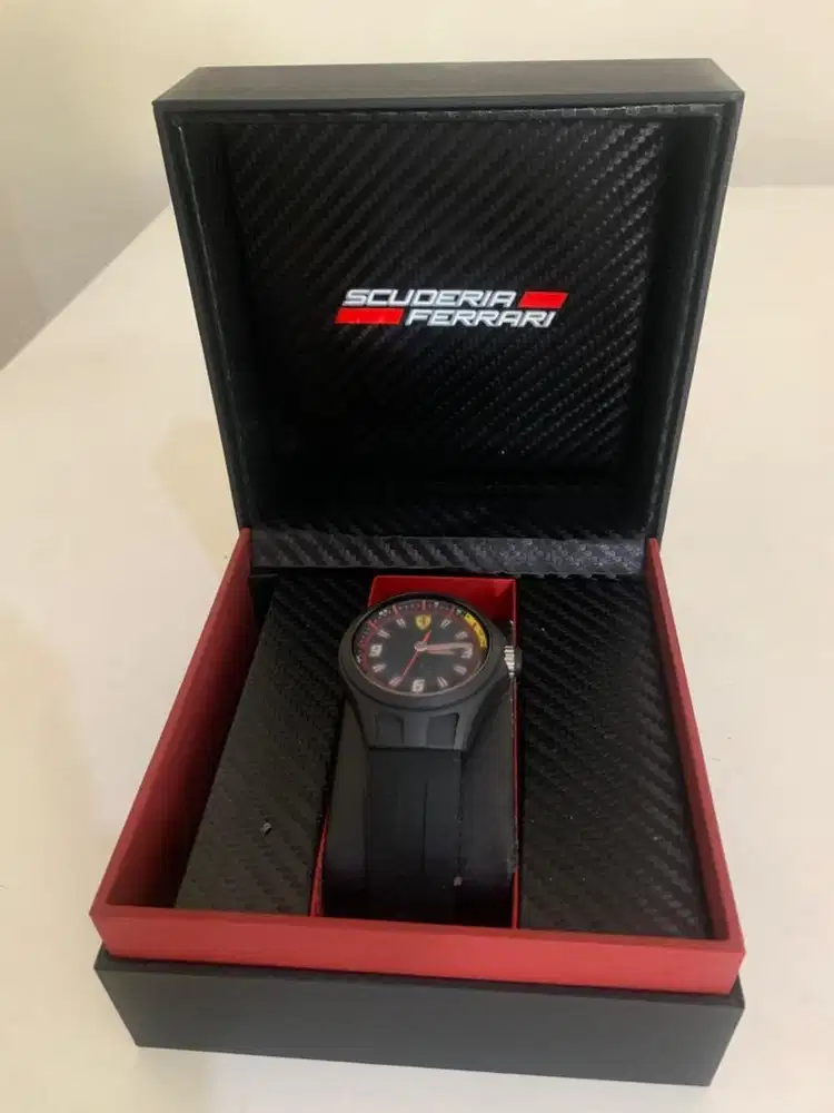 Official Ferrari Scuderia Watch
