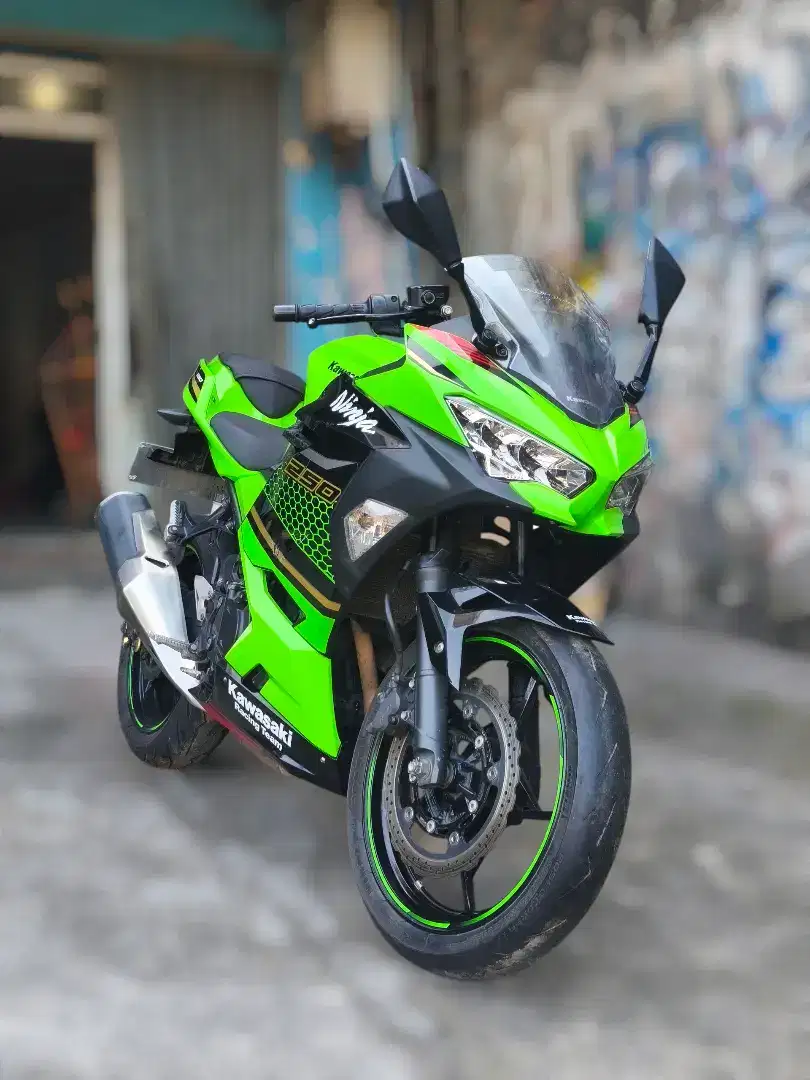 Termurah dp 3.5jt New Ninja 250 Fi  r25 ( Ktp daerah bs kredit) mdp