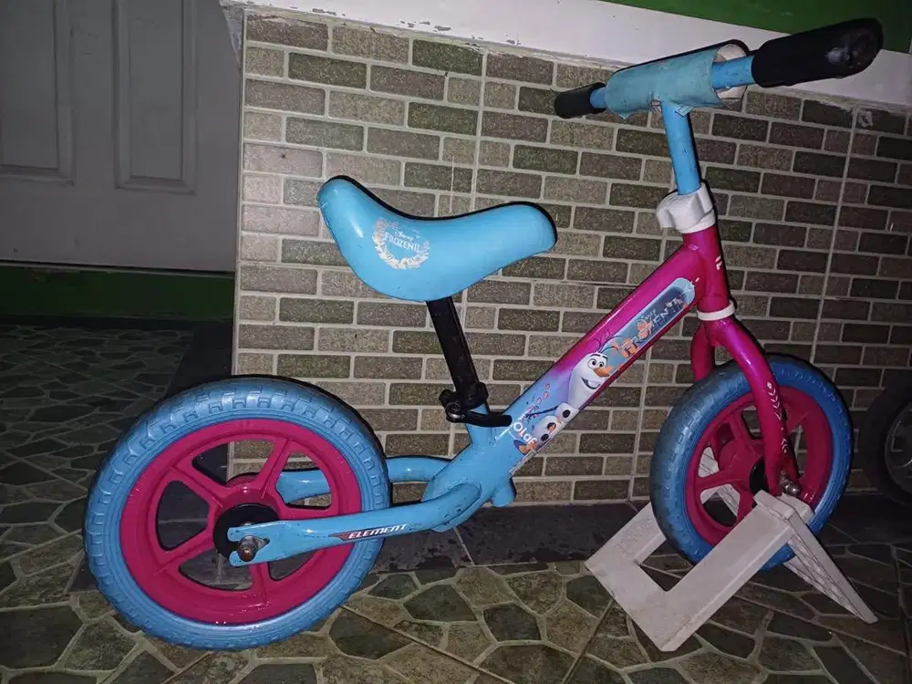 SALE 50%!! PRELOVED PUSH BIKE ELEMENT FROZEN