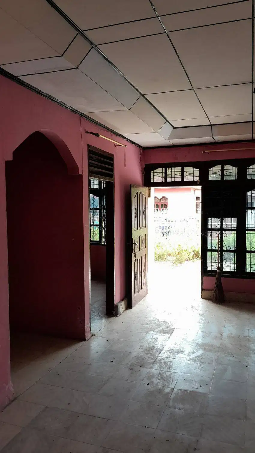 Dijual Cepat Rumah 2 Lantai