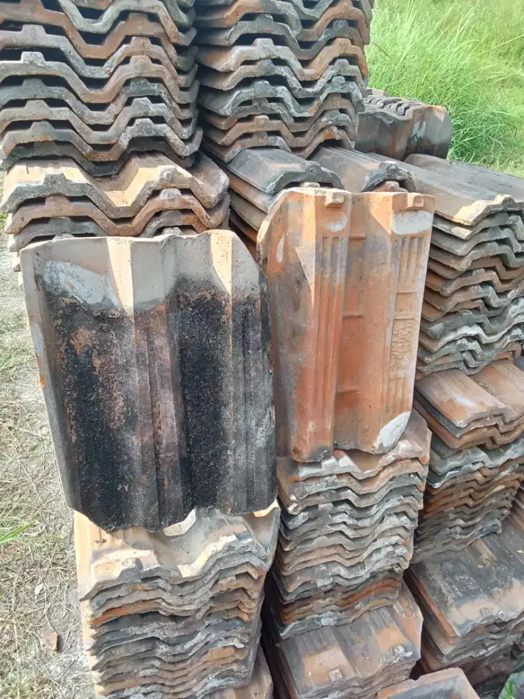 genteng bekas layak pakai