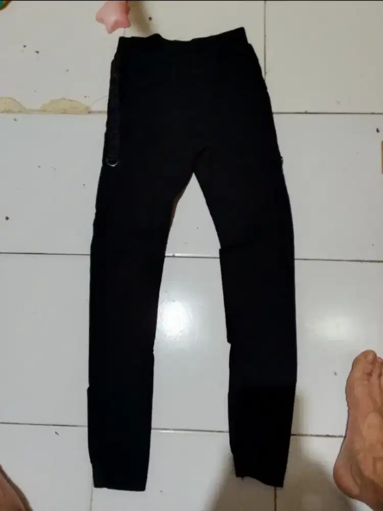 Celana wanita bahan street