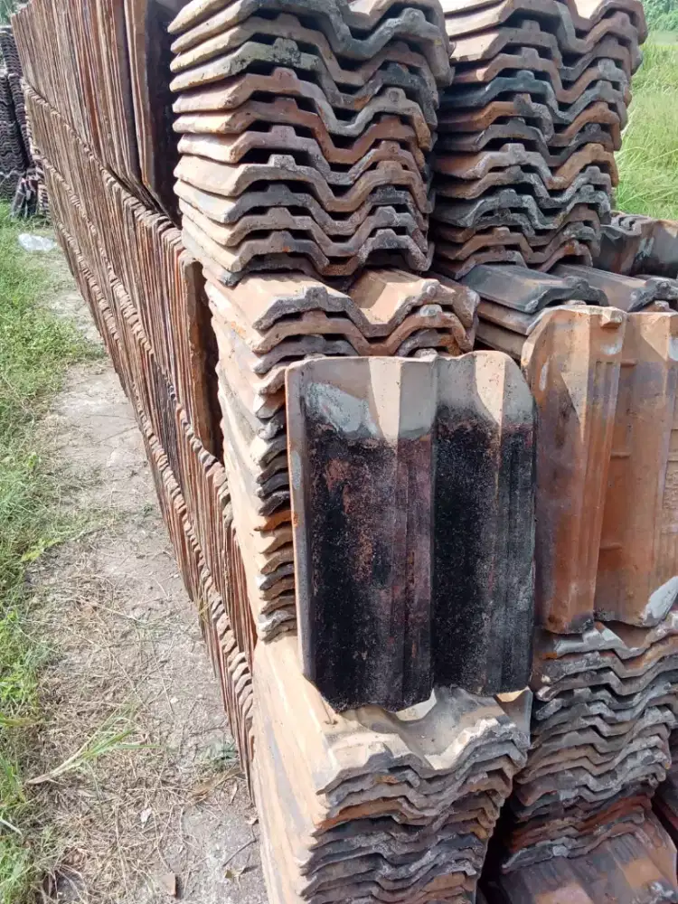 genteng bekas layak pakai