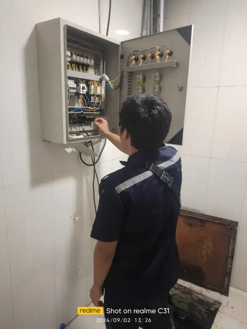 Tukang listrik/jasa listrik