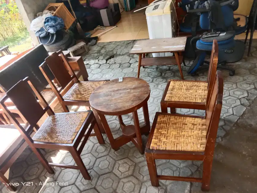 Kursi Rotan Klasik