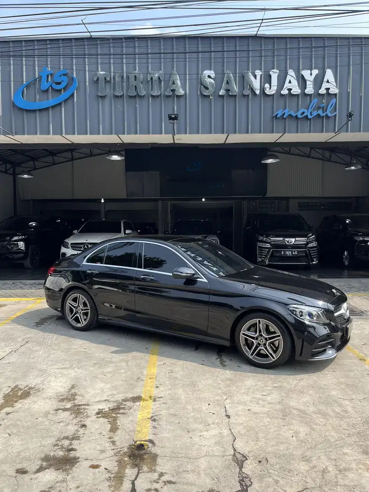 Mercy C300 AMG Line 2019 KM 15 rb