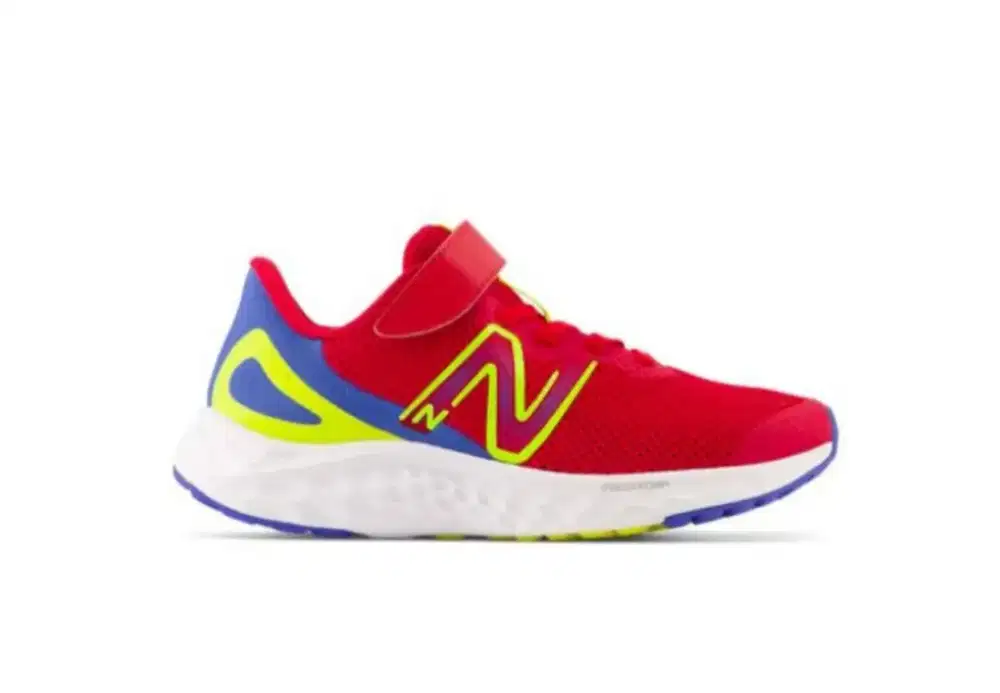 NEW BALANCE ARISHI UNISEX RUNNING - TEAM RED. ORIGINAL SPORTS STATION