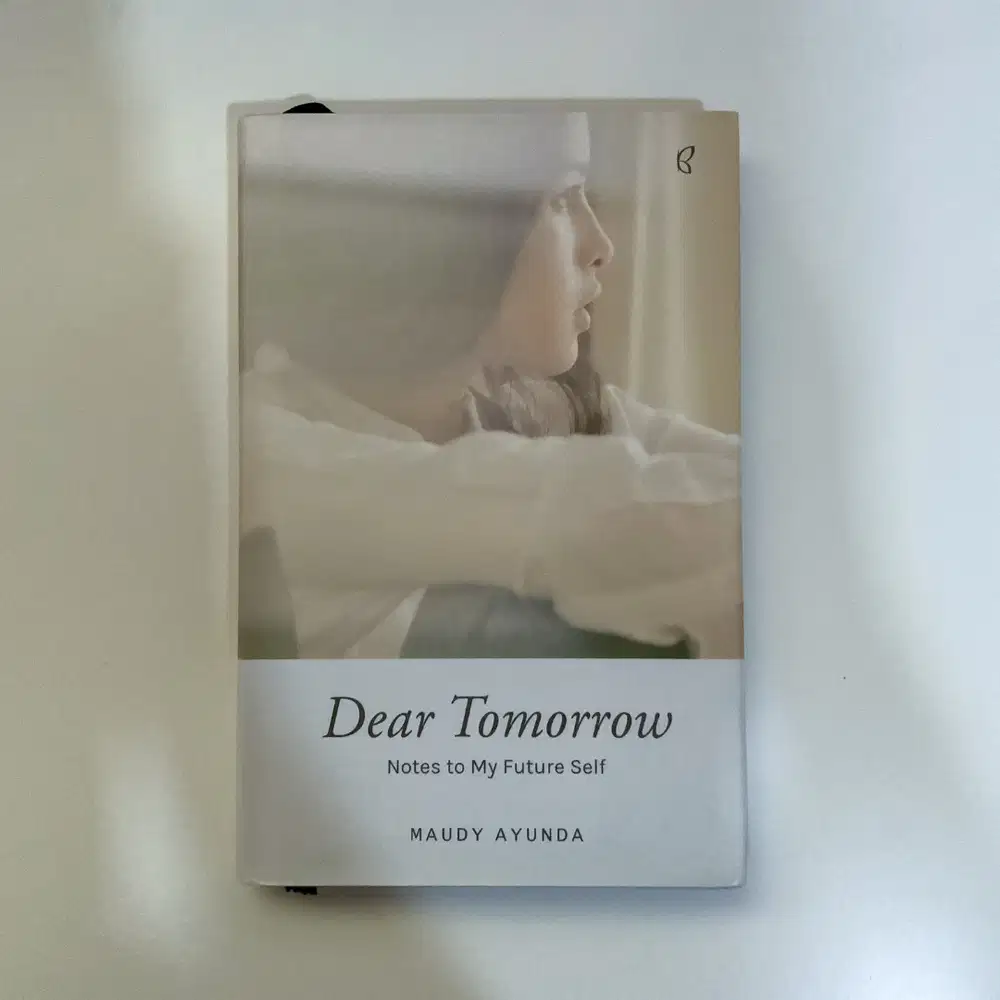 Buku Dear Tomorrow, Notes to My Future Self by Maudy Ayunda