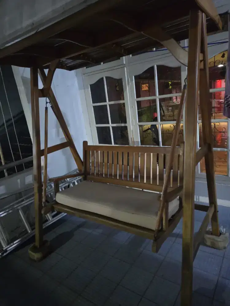 Ayunan kayu jati Asli