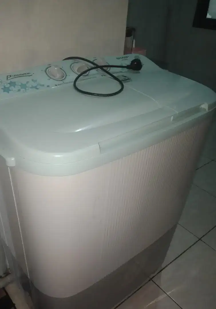 Dijual mesin cuci merek sharp