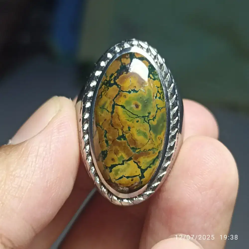 Cincin batu klawing rasa pirus medium