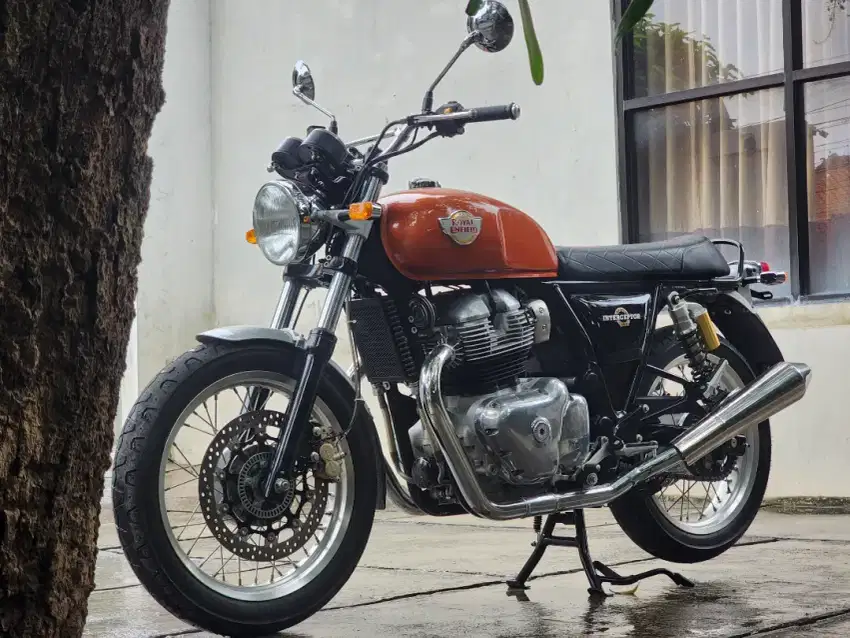 Royal Enfield INTERCEPTOR 650 KM 500 PERAK