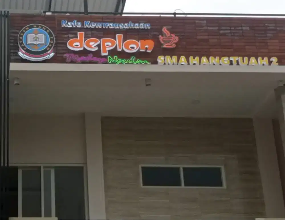 Huruf Timbul Akrilik Plus Lampu