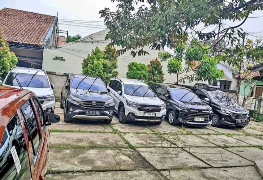 Sewa / Rental Mobil Lepas Kunci. Ready Harian Mingguan Bulanan