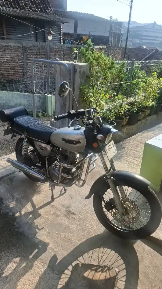 Gl100 honda tahun 79