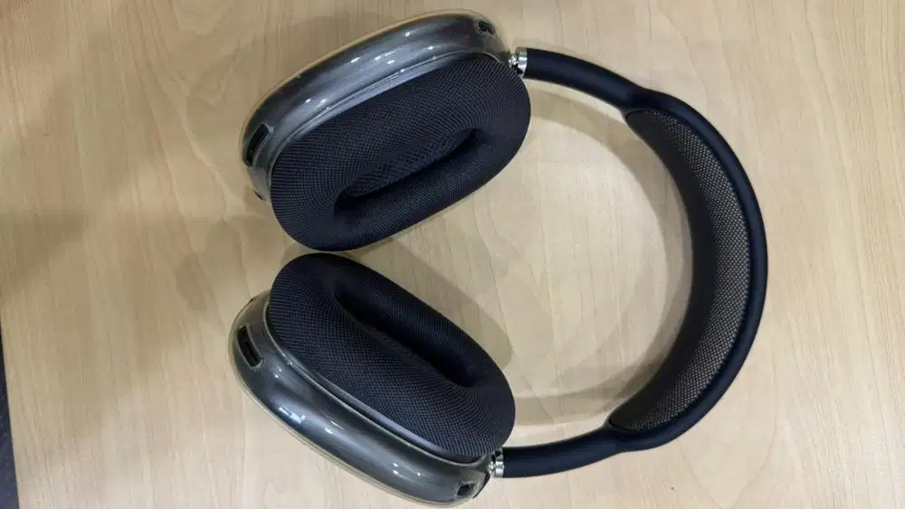 Jual AirPods Max Hitam Matte Mulus + Fullset & Bonus Adaptor Pesawat