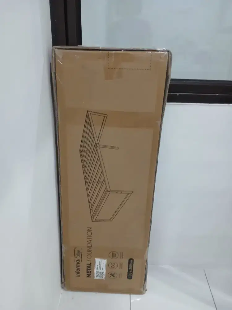 Informa Nolan Dipan Tempat Tidur Metal