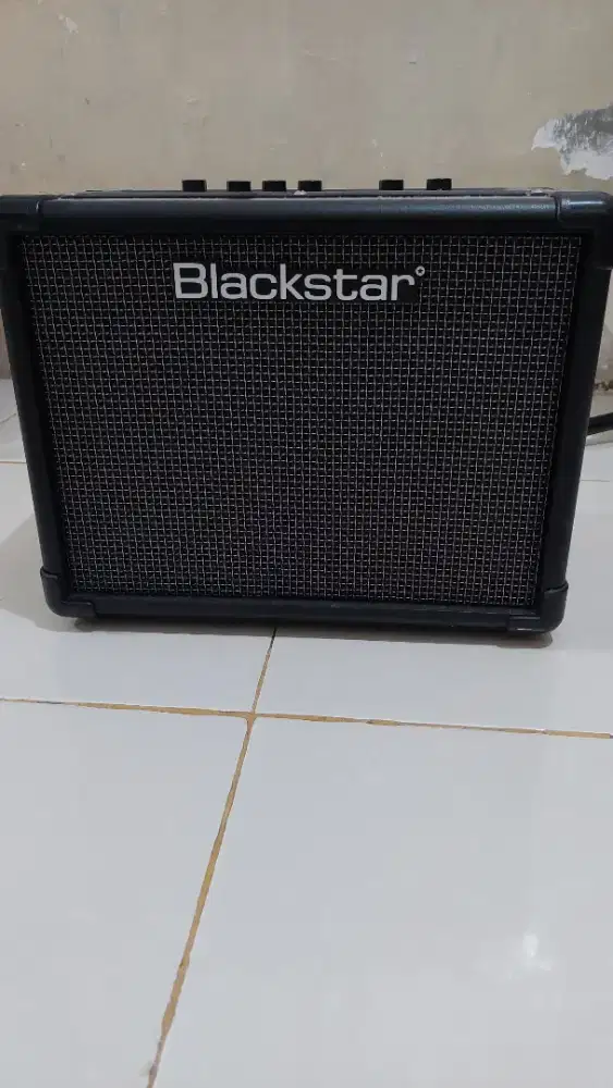 Ampli Gitar Listrik Blackstar ID CORE 10