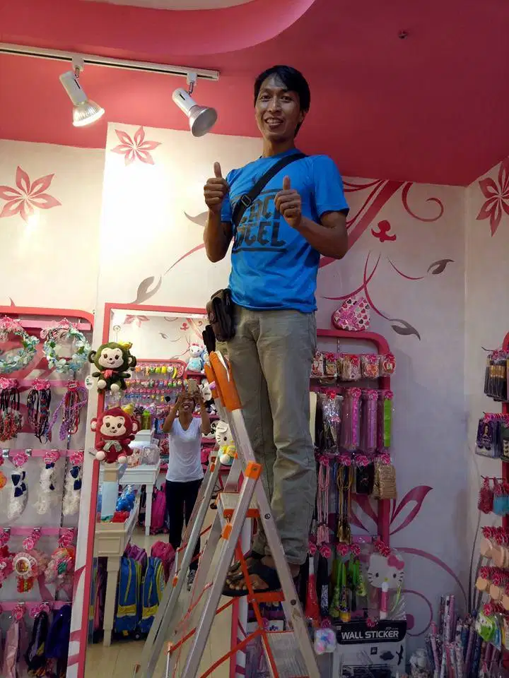 tehnisi tukang listrik surabaya yg bisa ngerjakan di moll