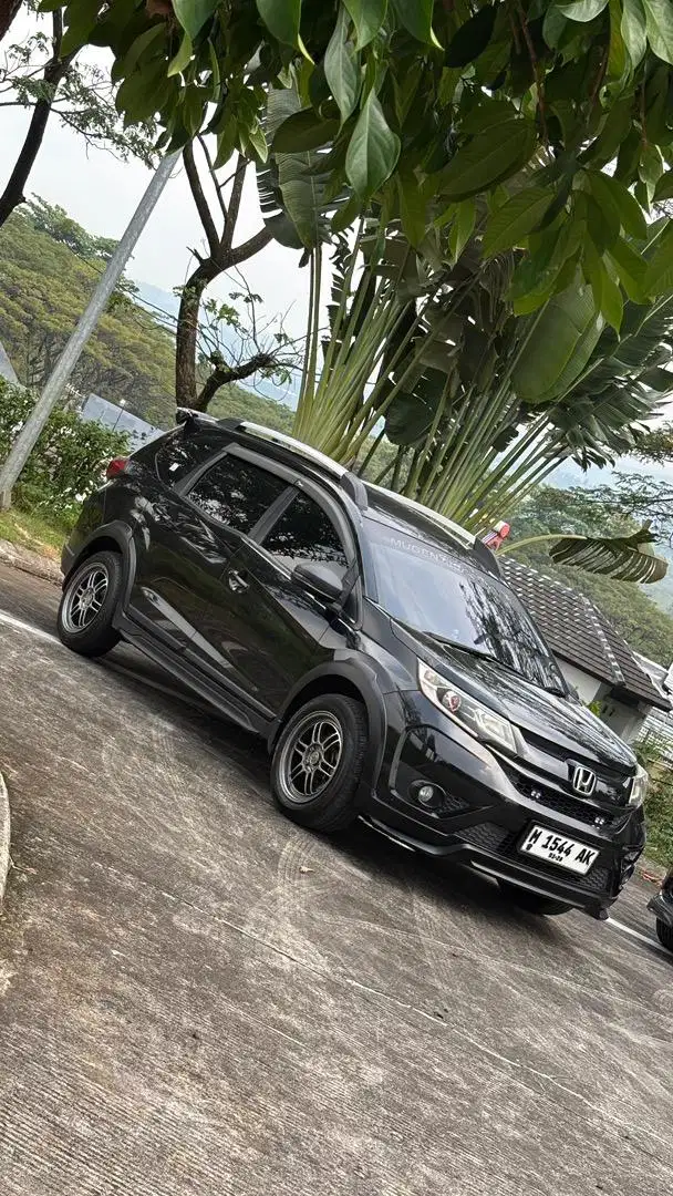 Honda BRV Prestige