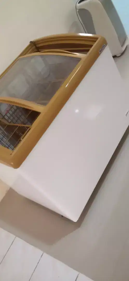Freezer seblak kaca