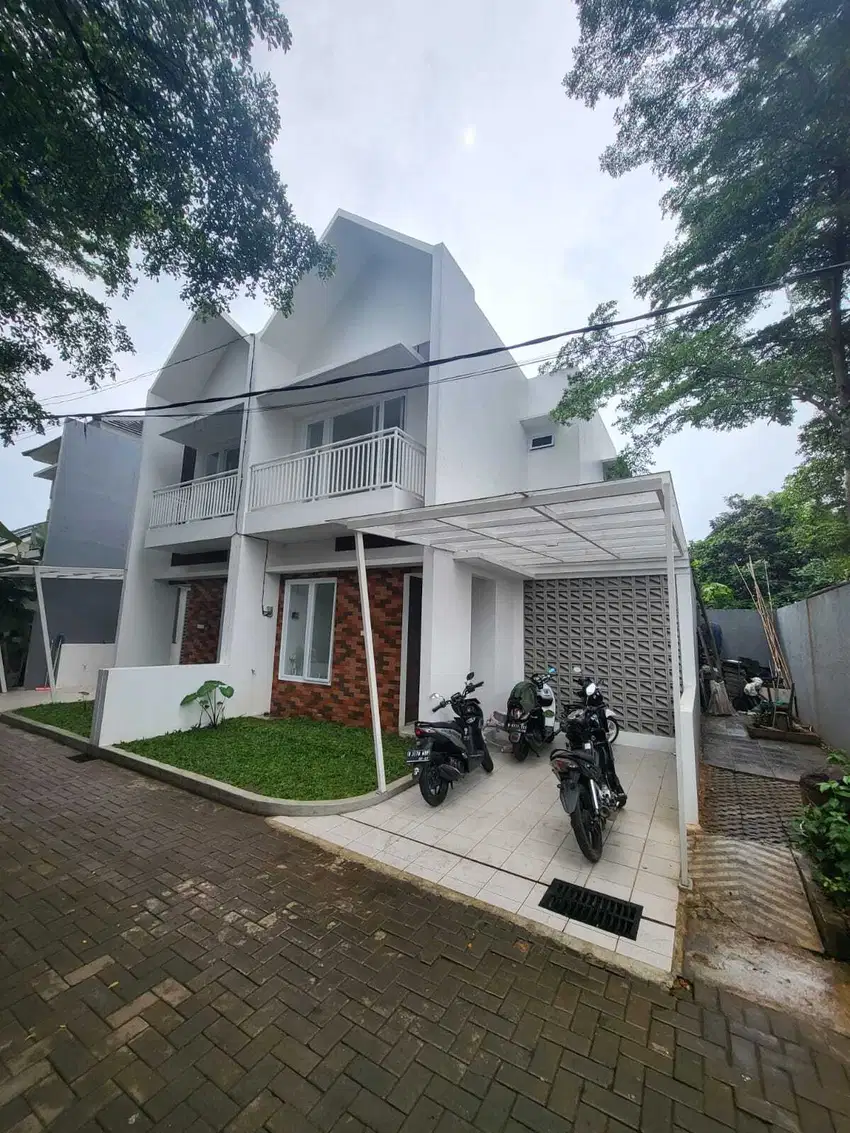 Di jual rumah siap huni di bintaro