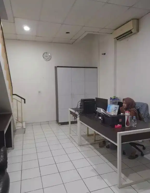 Rukan Botanical Blok H 8 no 10 , joglo jakarta barat