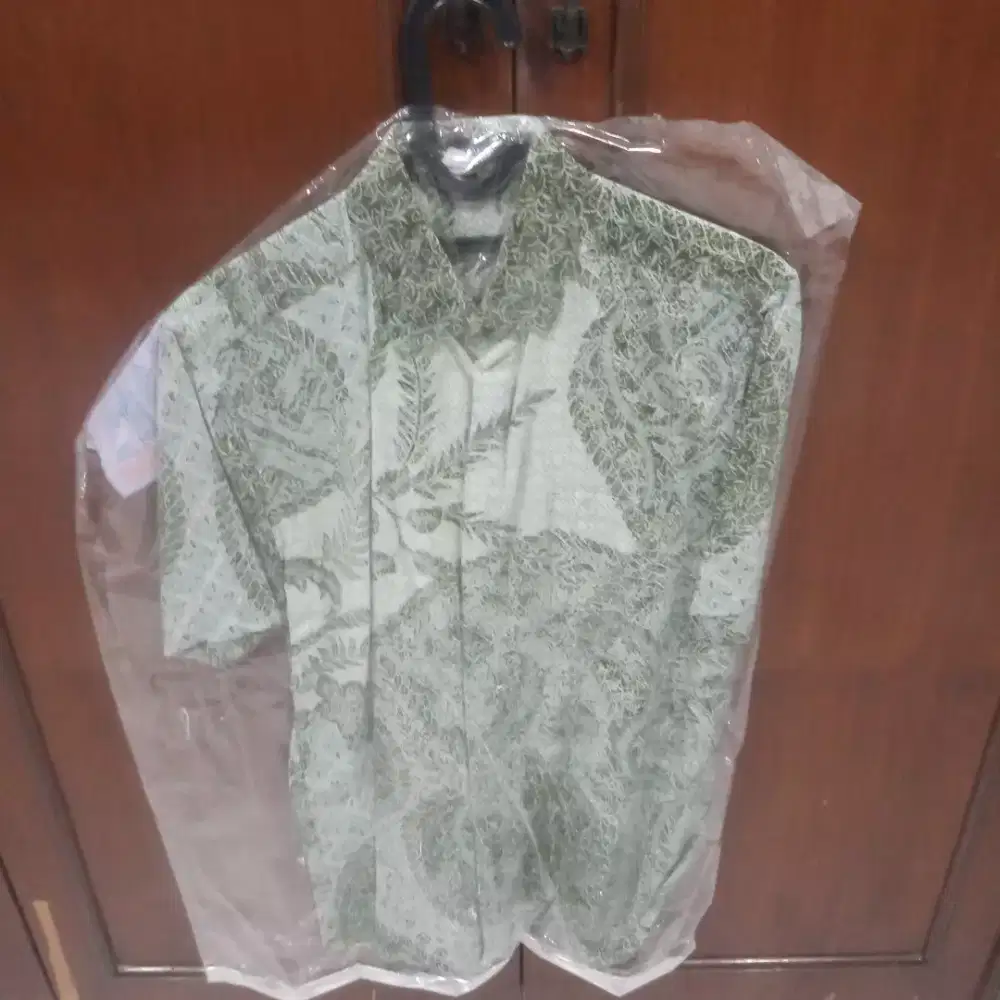 Kemeja Batik Pria Premium Pendek Size L Slim Fit Motif Hijau Keren