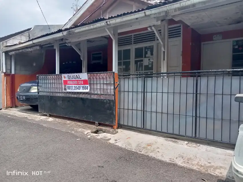 Dijual rumah lama di komplek Cinambo harga 590  juta Nego