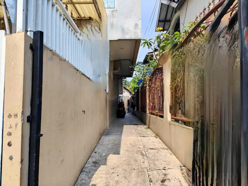 Dijual Rumah 2 Lantai Sangat Terjangkau di Jakarta Pusat