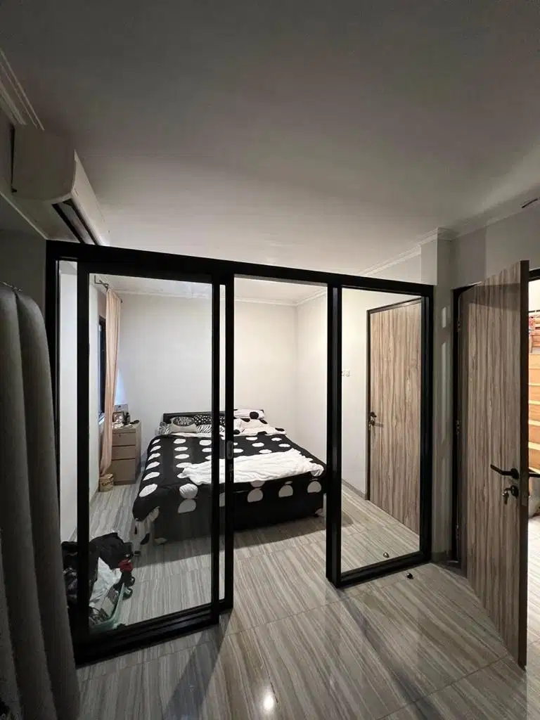 Rumah 3 Lantai Siap Huni Area Premium di BIntaro Sektor 7. 9878
