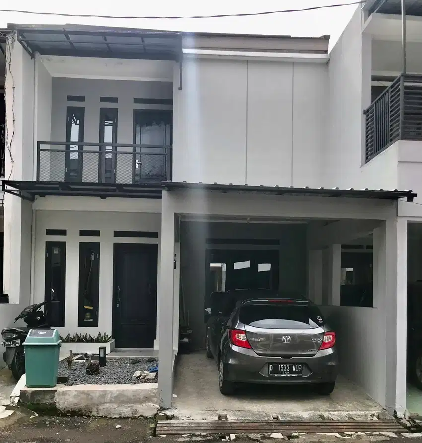 Dijual Rumah 2 Lantai Dalam Cluster Antapani Bandung