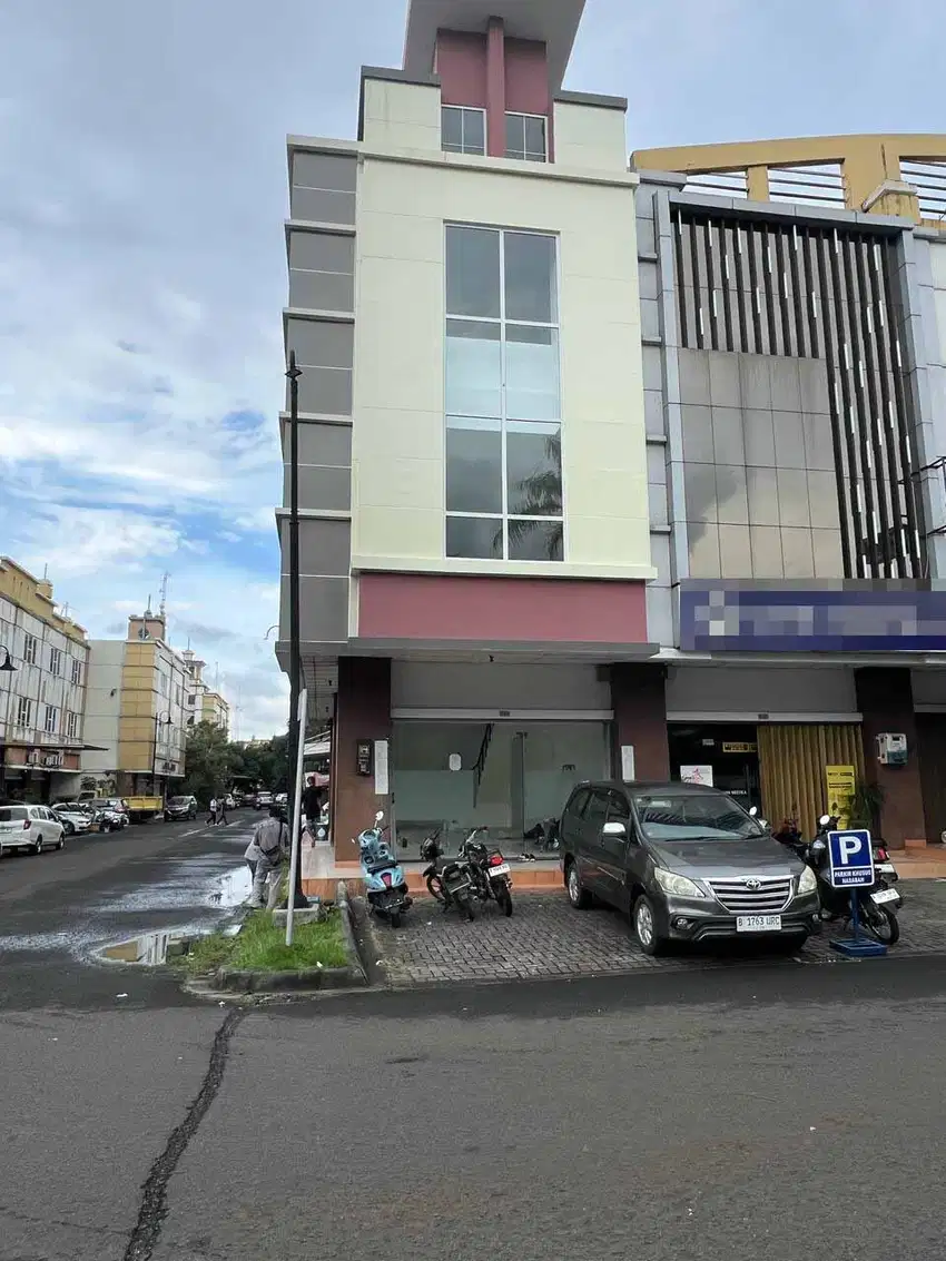 Disewakan Cepat Ruko Grand Boulevard BSD 3LT