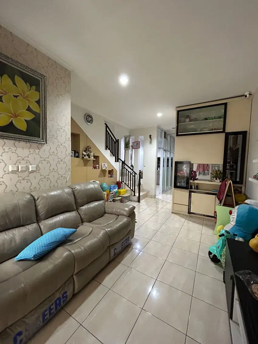Dijual Cepat Rumah Taman Semanan Indah Jakbar