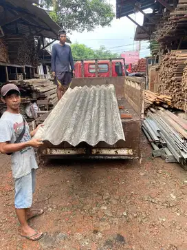 Asbes gelombang besar bekas kondisi bagus
