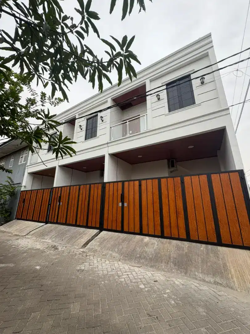 DIJUAL RUMAH 900JT