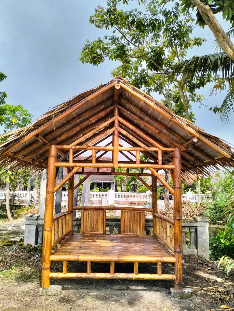 gazebo bambu jogja