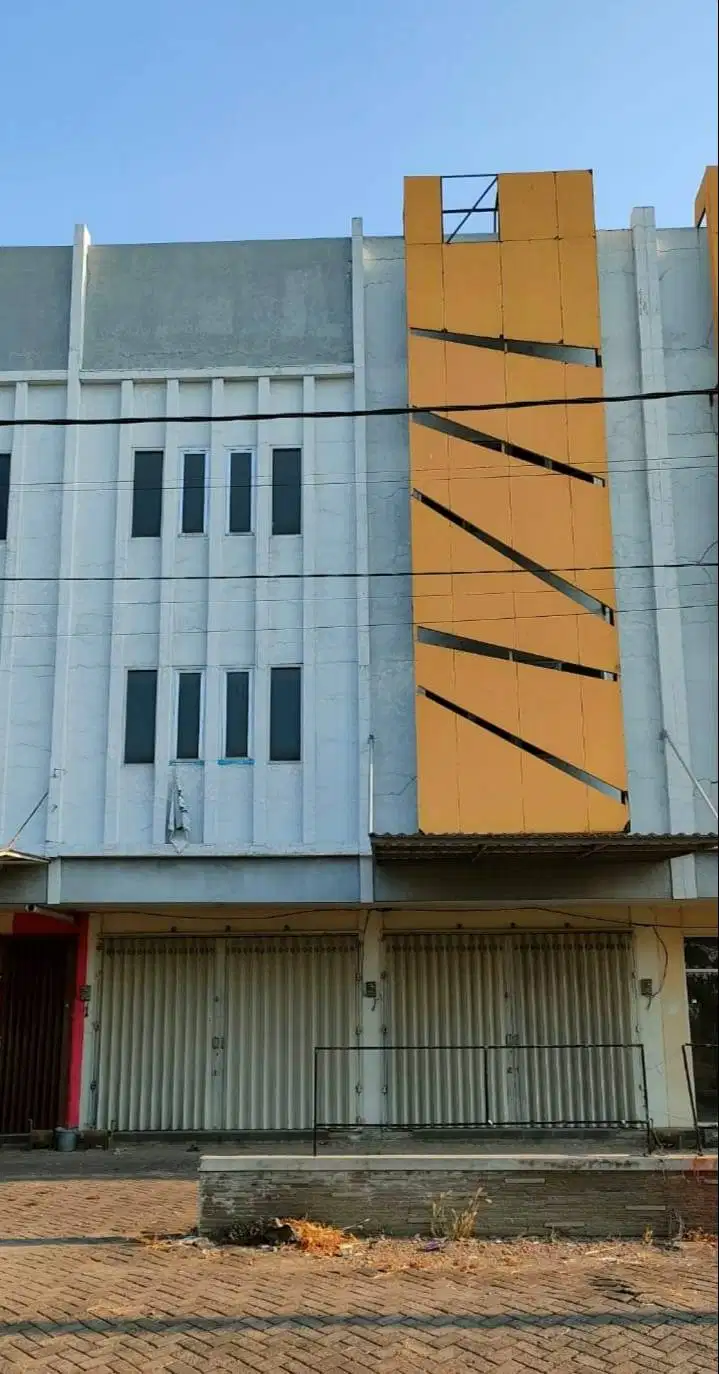 DISEWAKAN RUKO KING SQUARE DRIYOREJO