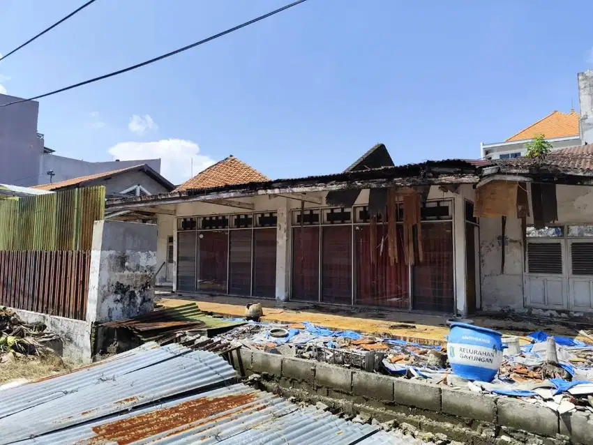 DIJUAL RUMAH HITUNG TANAH GAYUNGSARI BARAT