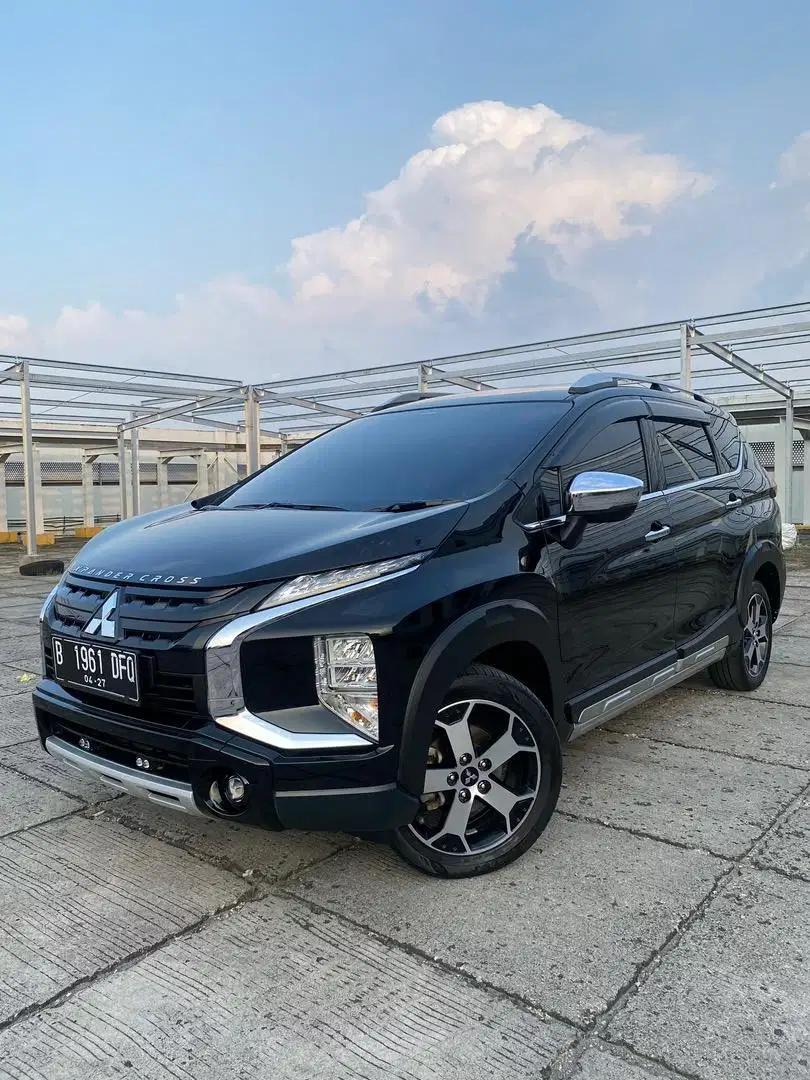 (Km Low 30ribuan Record) MITSHUBISHI CROSS 1.5 PREMIUM PACKAGE 2021