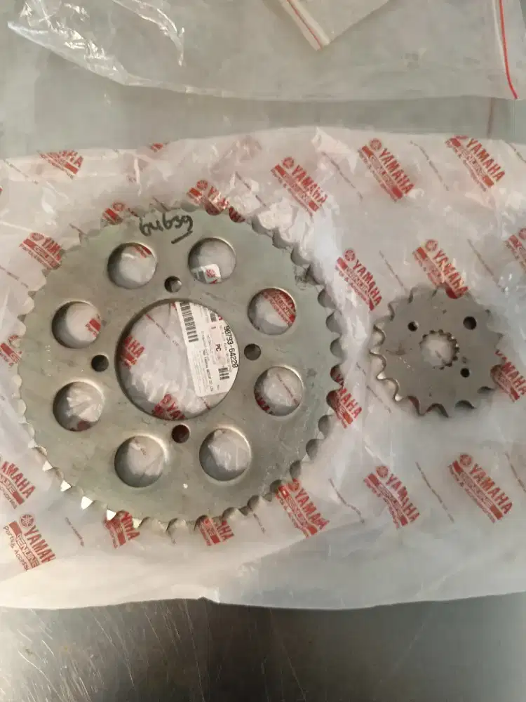 gear set Yamaha rd350