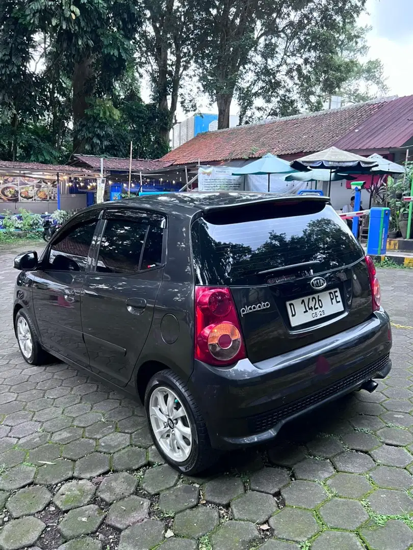 Kia Picanto 2011 Bensin