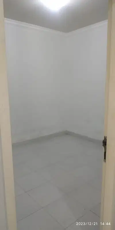 Disewakan murah rumah siap huni Nusaloka Bsd City