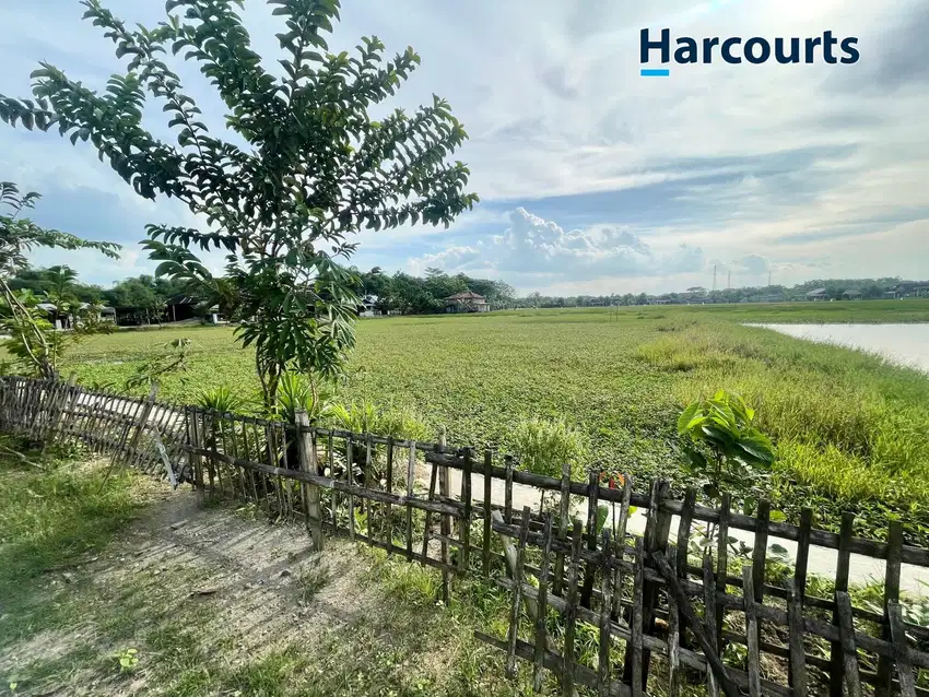 Tanah kering siap bangun di Parangjoro, Sukoharjo